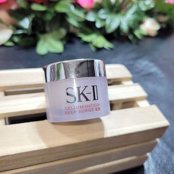New SK_II Cellumination Deep Surge Cream EX 15 g, - Picture 3 of 5